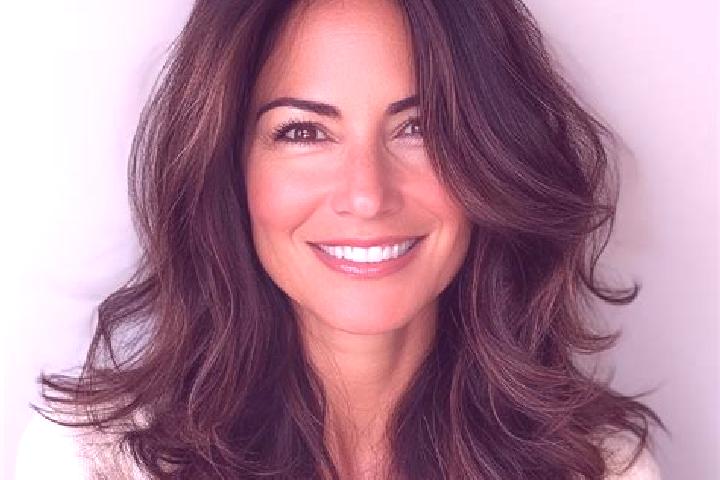 Aurora, 35, a brunette grey-eyed middle eastern companion based in Sandbank. Offering Travel Companion, A-Level, GFE, Tantra. Available for incall and outcal...