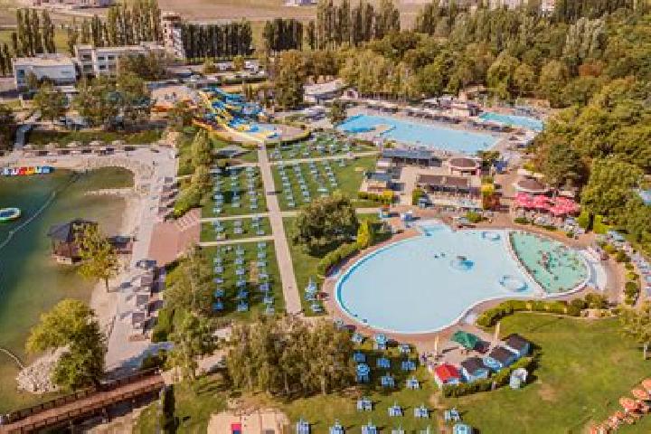 Aurora, 35 — Escort in Dunajska Streda, Slovakia