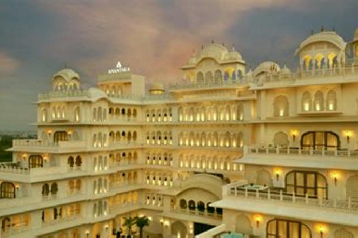 Aurora, 35 — Escort in Jintur, India