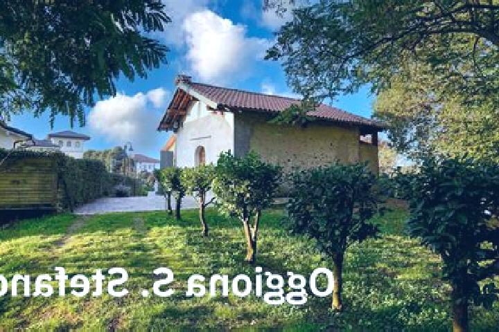 Aurora, 35 — Escort in Oggiona con Santo Stefano, Italy