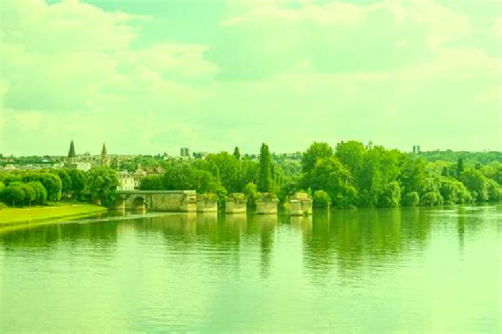 Aurora, 35 — Escort in Poisy, France