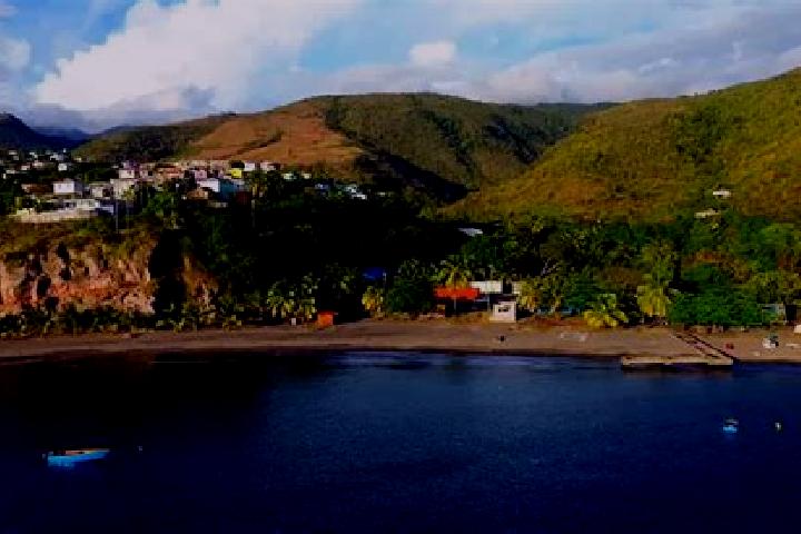 Aurora, 35 — Escort in Salisbury, Dominica