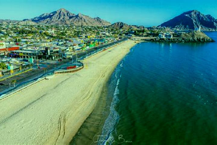 Aurora, 35 — Escort in San Felipe, Mexico