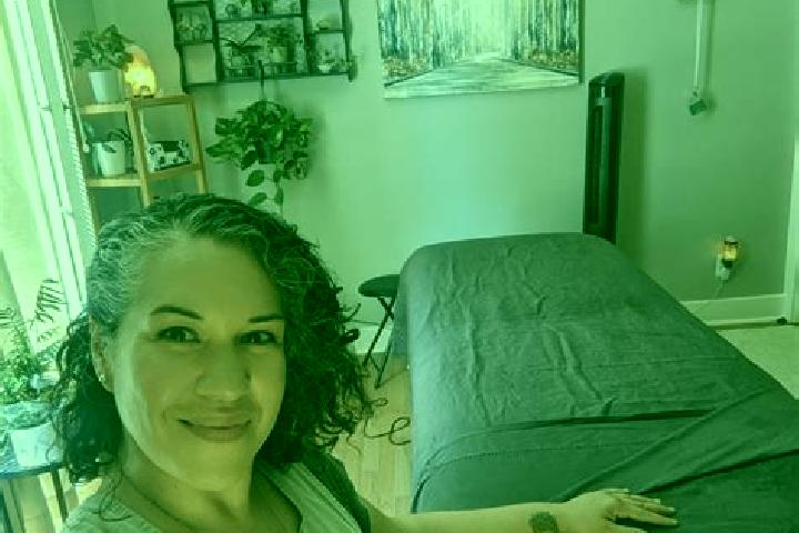 Aurora, 36, a black dark-eyed latina companion based in Salix. Offering Duos, Massage, Dinner Date. Available for incall and outcall, day and evening dates.