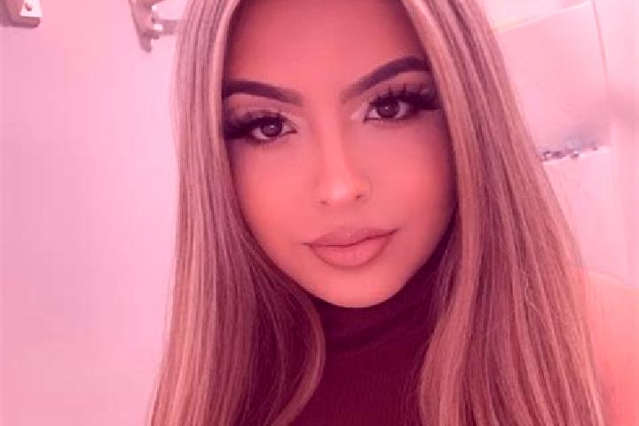 Aurora, 36, a blonde amber-eyed latina companion based in Douar Hicher. Offering Travel Companion, Tantra, Overnight. Available for incall and outcall, overn...