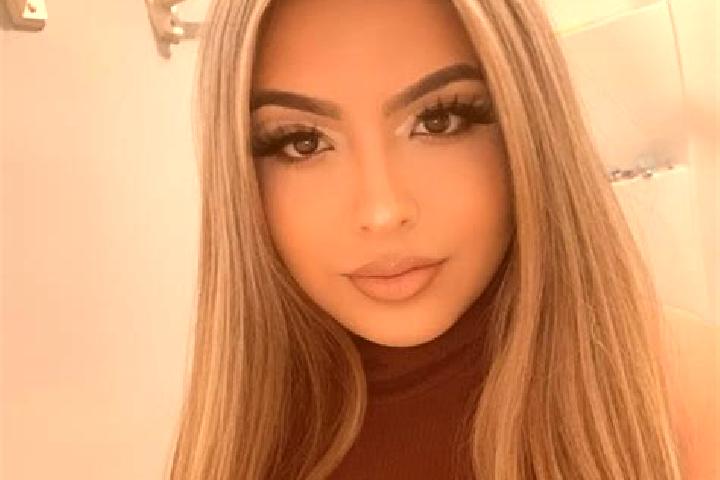 Aurora, 36, a blonde brown-eyed latina companion based in Boca Chica. Offering Deep French Kissing, 69, Erotic Massage, Tantra, Prostate Massage. Available f...