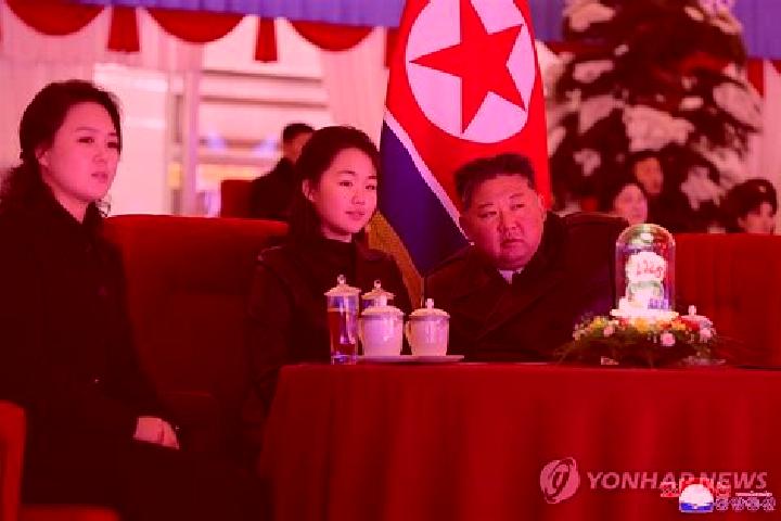 Aurora, 36 — Escort in Hukkyo-ri, North Korea