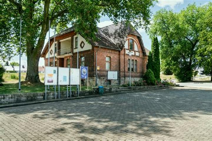 Aurora, 36 — Escort in Klein Wanzleben, Germany