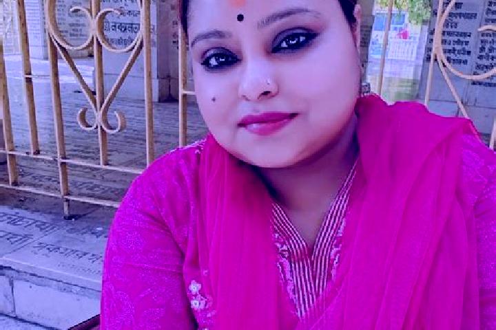 Aurora, 36 — Escort in Parasgaon, India