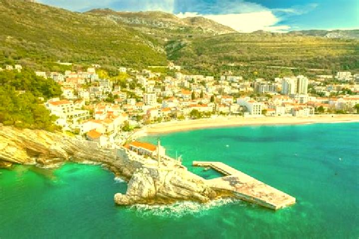 Aurora, 36 — Escort in Petrovac na Moru, Montenegro