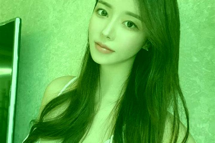 Aurora, 36 — Escort in Songlingcun, China