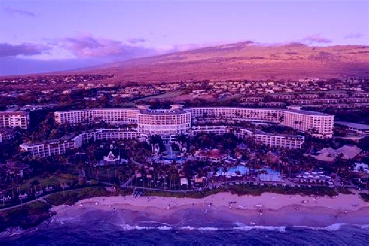 Aurora, 36 — Escort in Wailea-Makena, United States