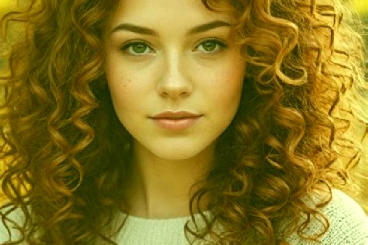 Aurora, 37, a auburn grey-eyed slavic companion based in Malacky. Offering Duos, OWO, Erotic Massage, Massage. Available for incall and outcall, overnight bo...