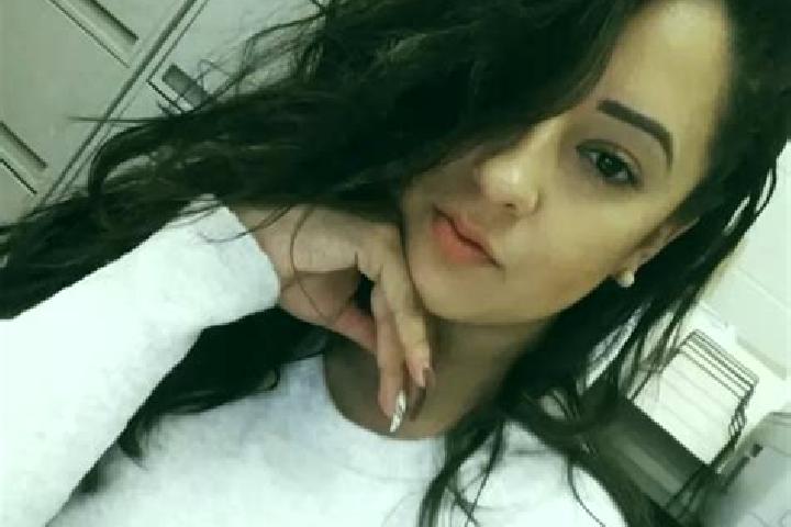 Aurora, 37, a black grey-eyed indian companion based in Dumitresti. Offering Striptease, OWO, CIM. Available for incall and outcall, overnight bookings avail...