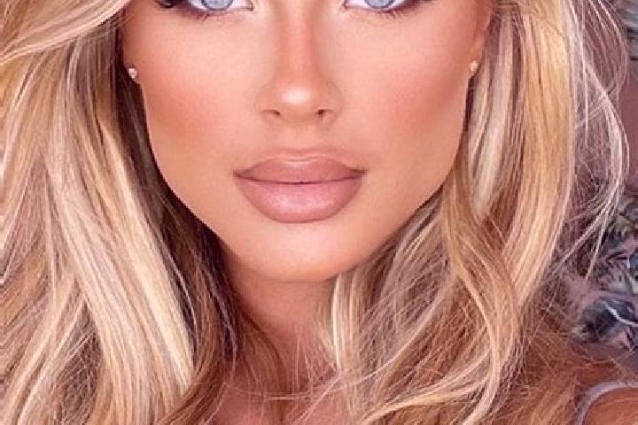 Aurora, 37, a blonde hazel-eyed latina companion based in Alappuzha. Offering Tantra, Striptease, Prostate Massage. Available for incall and outcall, overnig...