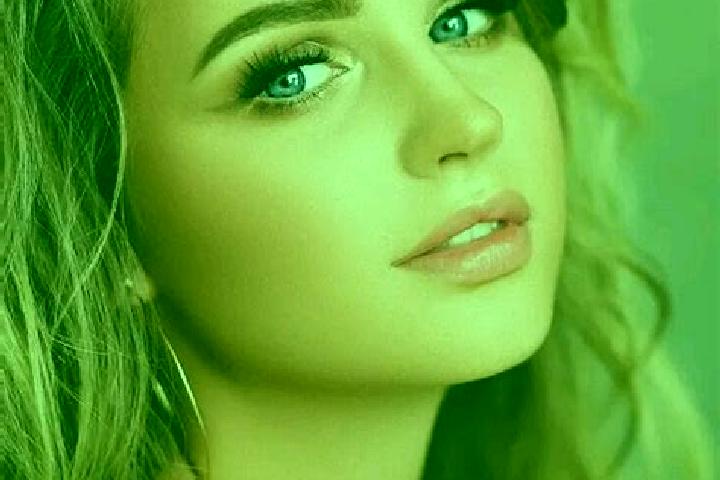 Aurora, 37, a dark blonde blue-eyed slavic companion based in Tomok Bolon. Offering Striptease, Couples, 69. Available for incall and outcall, day and evenin...