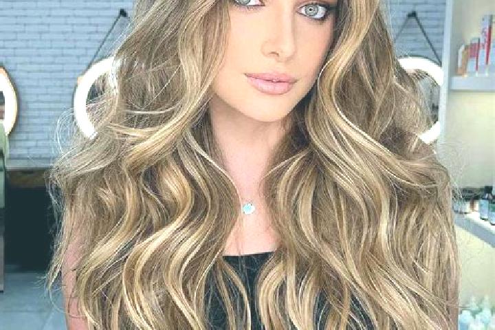Aurora, 37, a dark blonde dark-eyed middle eastern companion based in Piane di Morro. Offering Prostate Massage, Party Girl, BDSM, Girlfriend Experience. Ava...