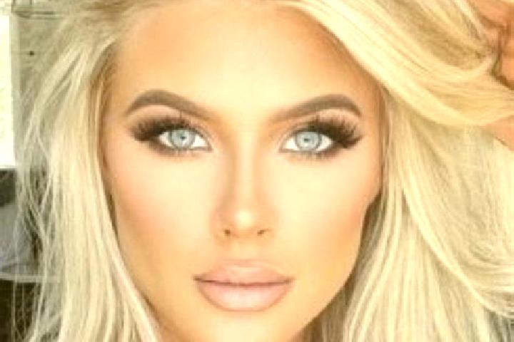 Aurora, 37, a platinum blonde dark-eyed latina companion based in Madocsa. Offering Dinner Date, BDSM, OWO. Available for incall and outcall, overnight booki...