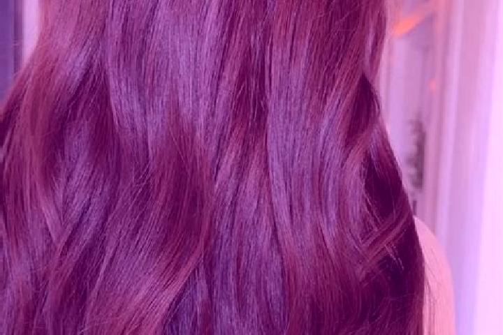 Aurora, 37, a red brown-eyed european companion based in Catrine. Offering Striptease, GFE, Party Girl. Available for incall and outcall, overnight bookings ...