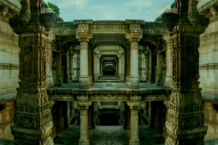 Aurora, 37 — Escort in Adalaj, India