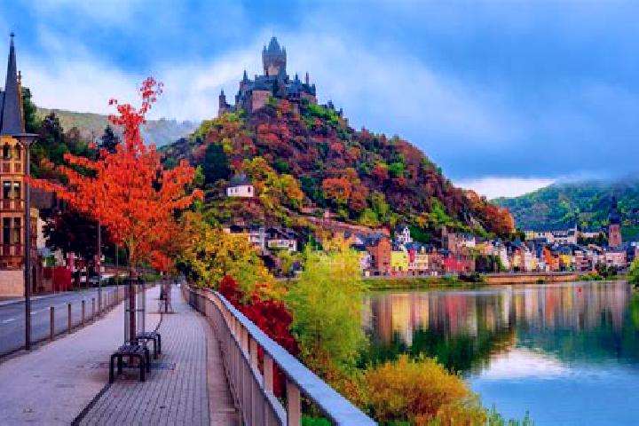 Aurora, 37 — Escort in Cochem, Germany