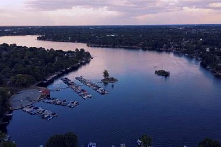 Aurora, 37 — Escort in Lake Saint Louis, United States