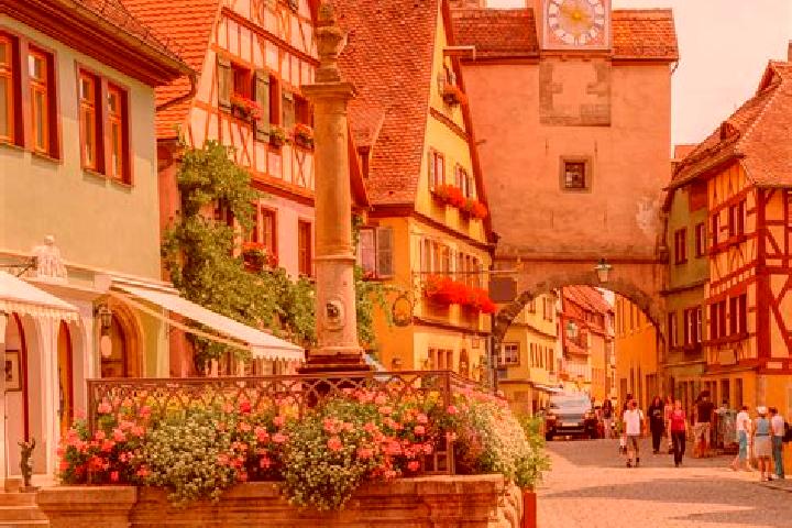Aurora, 37 — Escort in Mechelroda, Germany