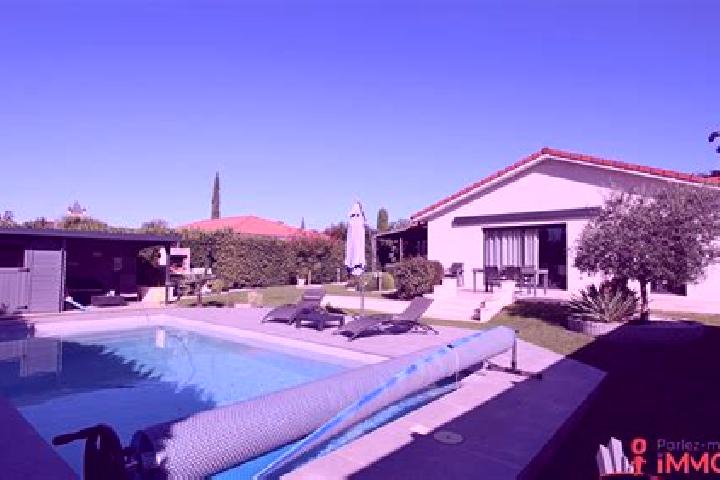 Aurora, 37 — Escort in Meximieux, France