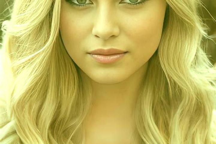Aurora, 38, a blonde amber-eyed ebony companion based in Siliana. Offering Deep French Kissing, A-Level, Fetish. Available for incall and outcall, day and ev...