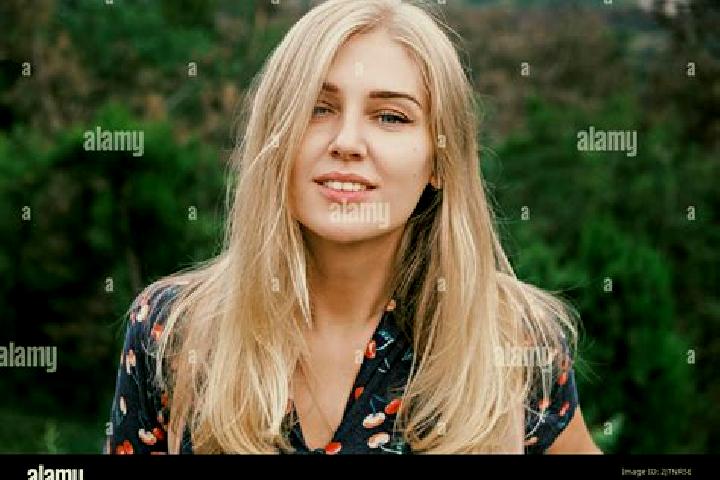 Aurora, 38, a blonde blue-eyed middle eastern companion based in Welham Green. Offering Massage, GFE, BDSM, Deep French Kissing. Available for incall and out...