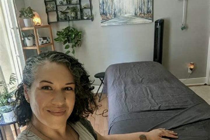 Aurora, 38, a chestnut amber-eyed caribbean companion based in Earlington. Offering 69, OWO, Domination, Overnight, Erotic Massage. Available for incall and ...