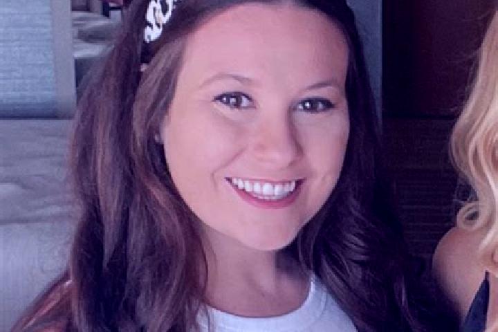 Aurora, 38 — Escort in Lilburn, United States