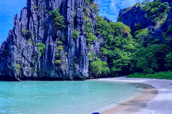 Aurora, 38 — Escort in Mariano, Philippines