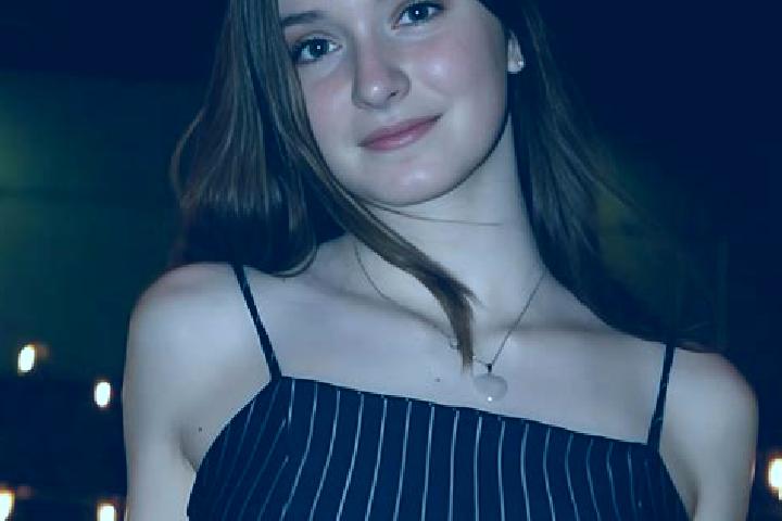 Aurora, 38 — Escort in Moore, United States