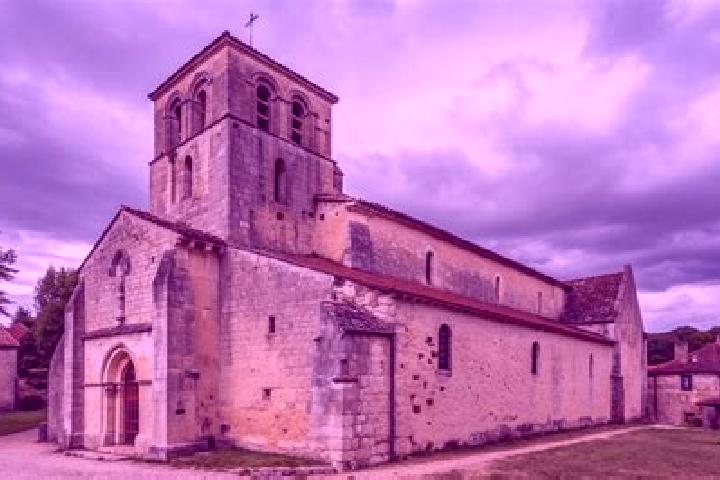 Aurora, 38 — Escort in Neuve-Eglise, France