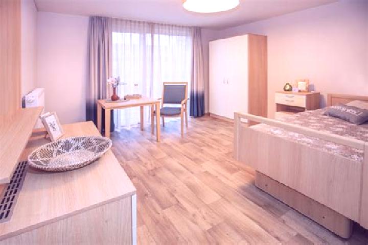 Aurora, 38 — Escort in Oberwinterthur (Kreis 2) / Guggenbuehl, Switzerland