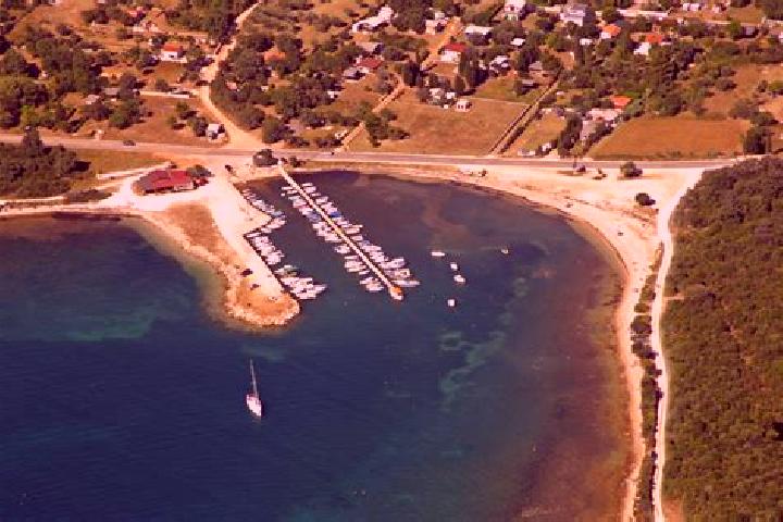 Aurora, 38 — Escort in Peroj, Croatia
