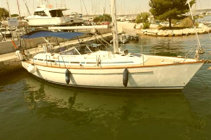 Aurora, 38 — Escort in Pontpoint, France
