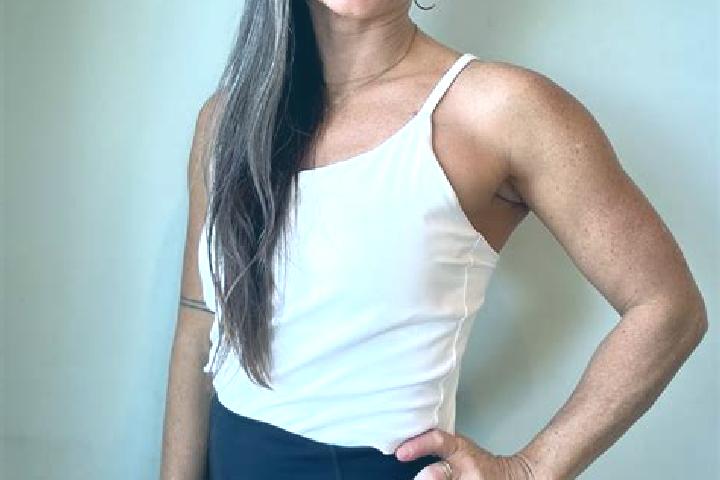 Aurora, 38 — Escort in Sahms, Germany