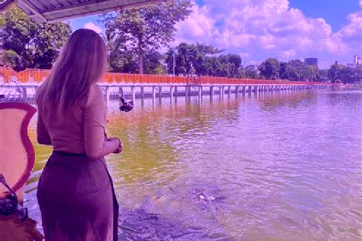 Aurora, 38 — Escort in Shwe Hle Gyaung, Myanmar