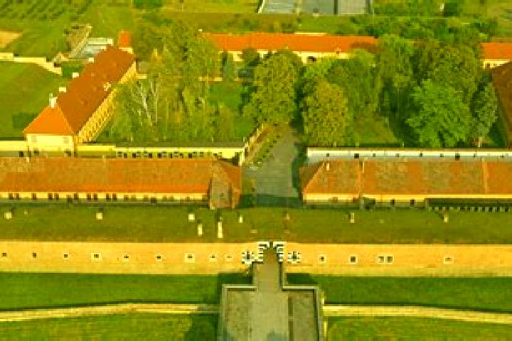 Aurora, 38 — Escort in Terezin, Czech Republic
