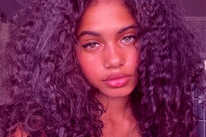 Aurora, 39, a black grey-eyed ebony companion based in Zgar nad Metuji. Offering Massage, Prostate Massage, Couples. Available for incall and outcall, day an...