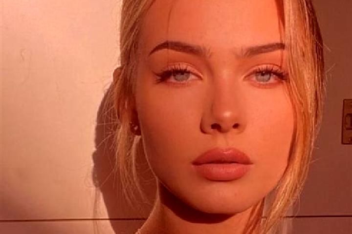 Aurora, 39, a blonde amber-eyed european companion based in Parque das Nacoes. Offering Duos, 69, Roleplay, GFE, Girlfriend Experience. Available for incall ...