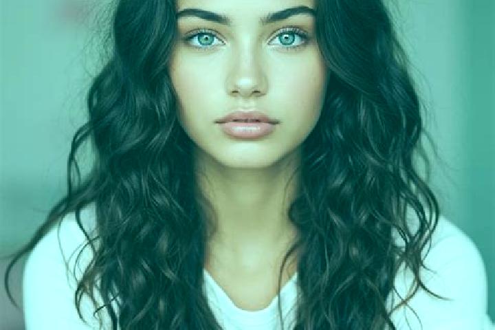Aurora, 39, a brunette green-eyed mediterranean companion based in Vistea de Jos. Offering OWO, 69, Tantra. Available for incall and outcall, overnight booki...