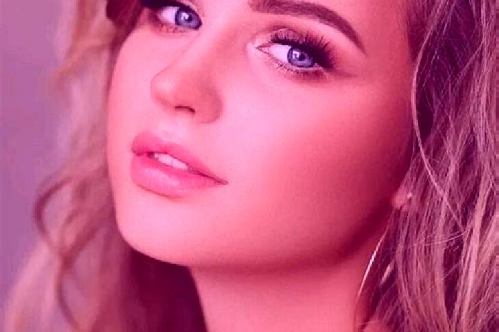 Aurora, 39, a dark blonde blue-eyed caribbean companion based in Montevallo. Offering Erotic Massage, Striptease, Party Girl, CIM, Prostate Massage. Availabl...