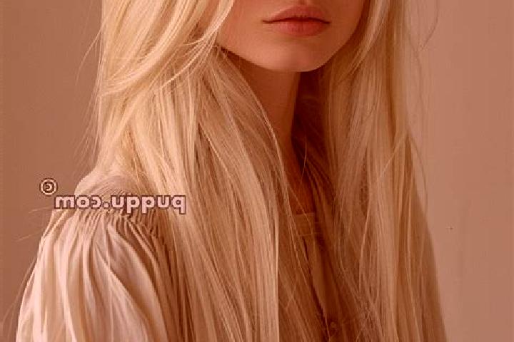 Aurora, 39, a platinum blonde blue-eyed european companion based in Caseo. Offering OWO, BDSM. Available for incall and outcall, day and evening dates.