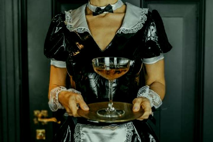 Aurora, 39, a red grey-eyed european companion based in Yufa. Offering Overnight, Domination, BDSM, Couples. Available for incall and outcall, day and evenin...