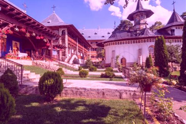 Aurora, 39 — Escort in Bujoreni, Romania