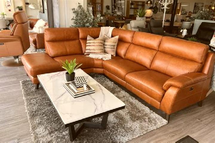 Aurora, 39 — Escort in Carrot River, Canada