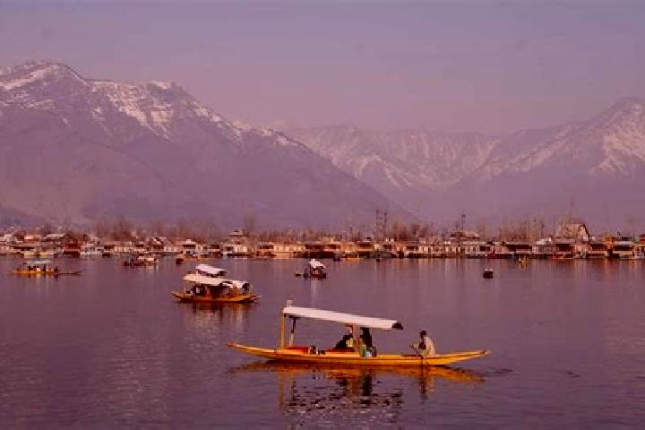 Aurora, 39 — Escort in Wari, India
